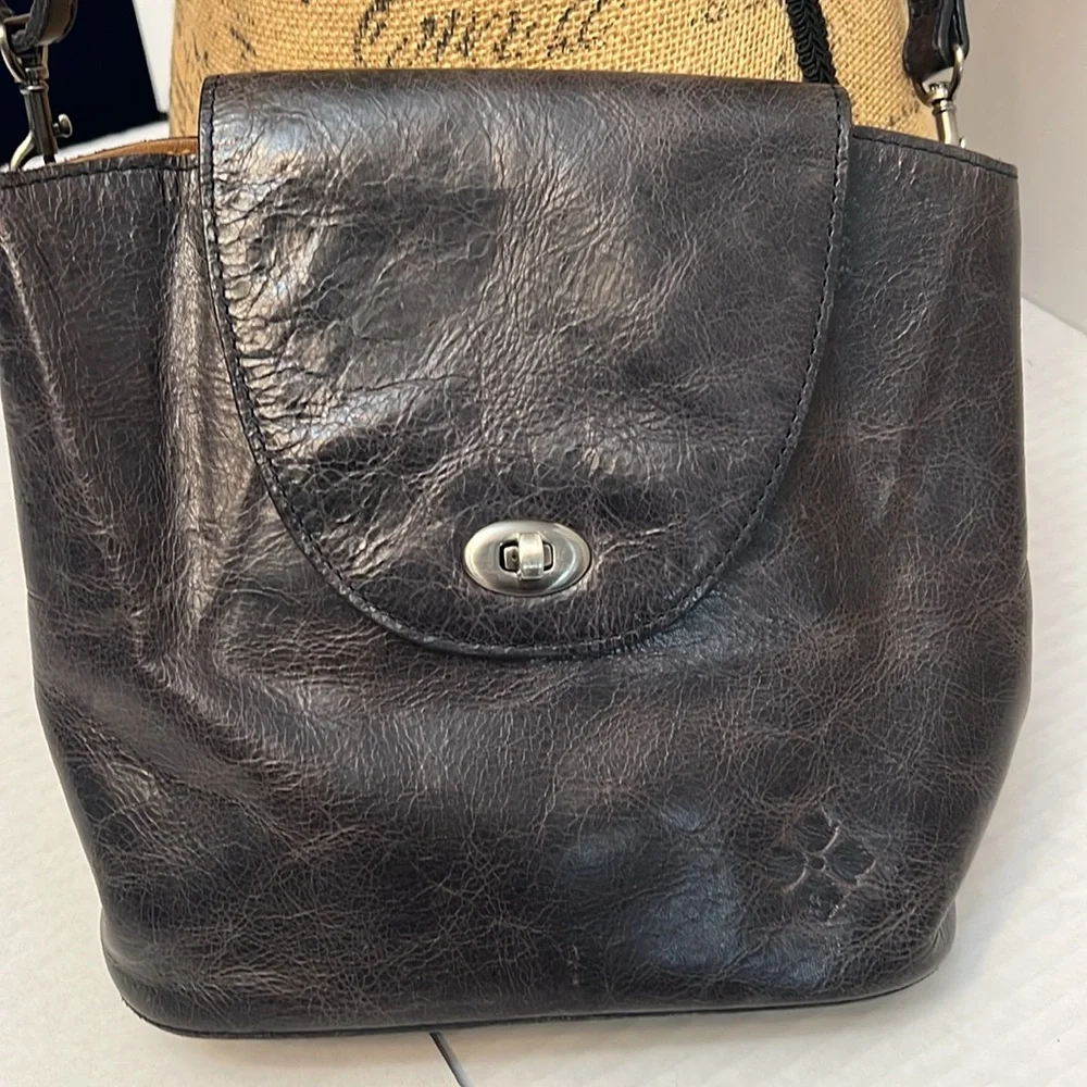PATRICIA NASH BELLISSIMI CONVERTIBLE BACKPACK DISTRESSED GLAZE COLOR